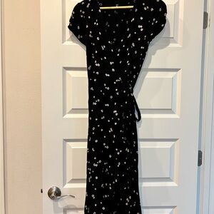 Abercrombie & Fitch Black Floral Midi Dress
